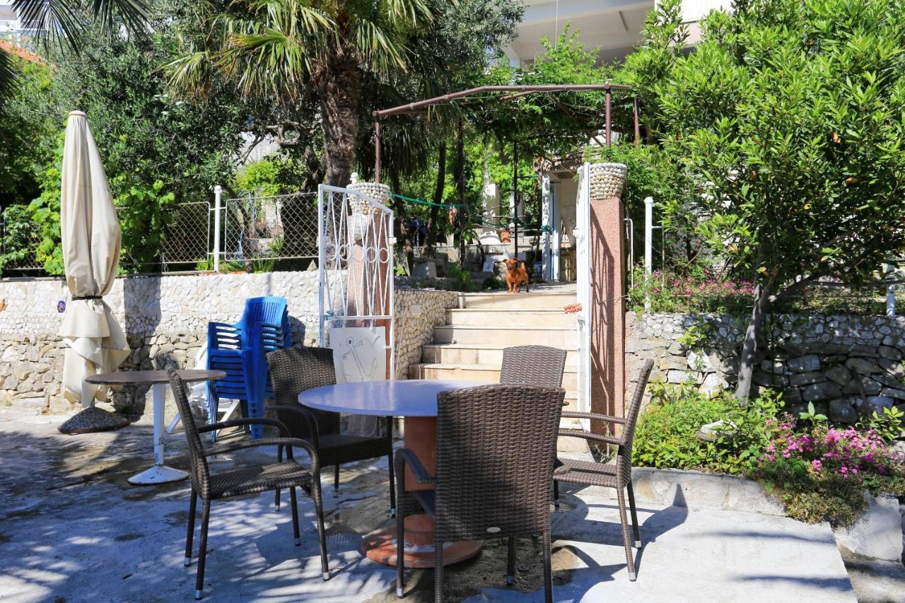 Apartments By The Sea Stanici, Omis - 1031 Tice ภายนอก รูปภาพ
