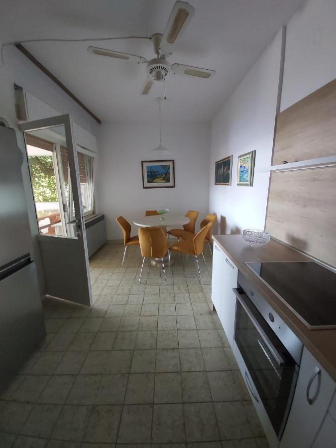 Apartments By The Sea Stanici, Omis - 1031 Tice ภายนอก รูปภาพ